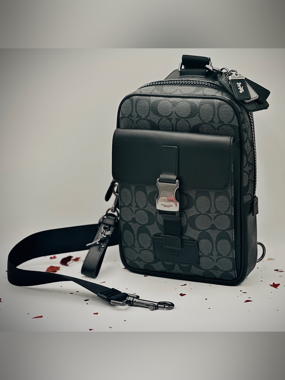 Coach Track Pack In Signature Canvas